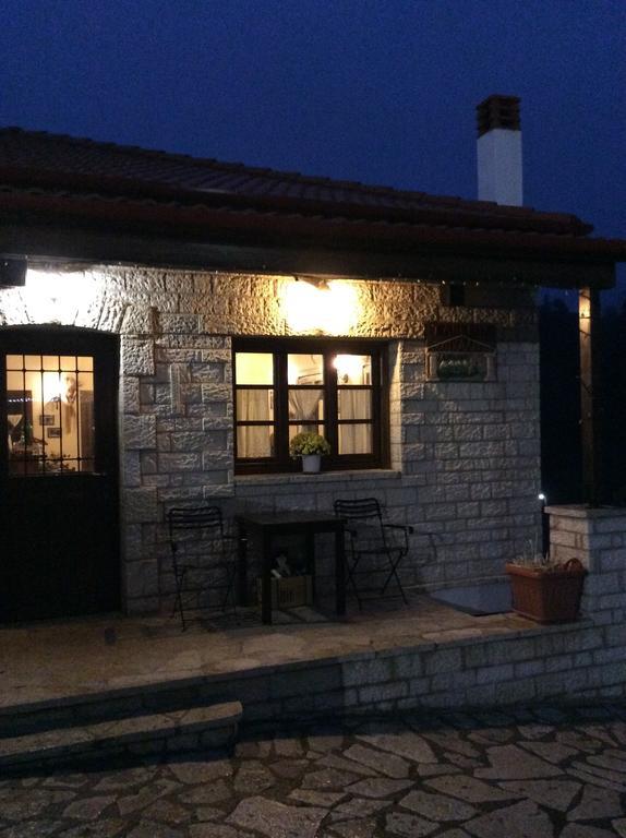 Oihalia Guesthouse Fidhákia Dış mekan fotoğraf
