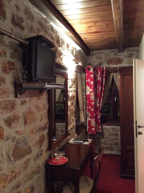 Oihalia Guesthouse Fidhákia Dış mekan fotoğraf